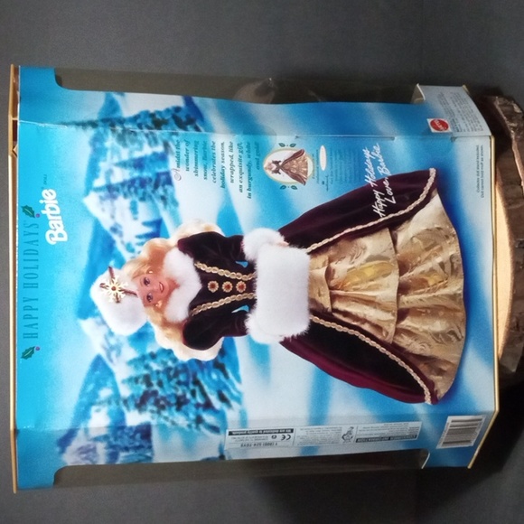 Holiday Barbie 1996 - Picture 3 of 10